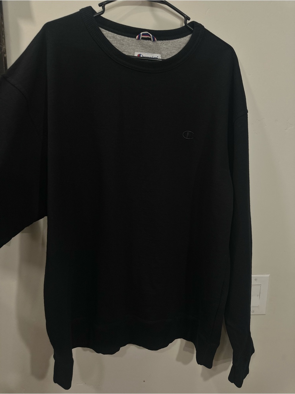 Men’s Champion Black Crewneck Sweatshirt